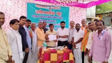 घरकुल लाभार्थ्यांना वाळू वाटपास सुरुवात नांदेड जिल्ह्यात माहूर तालुक्यातून शुभारंभ.