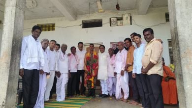 देश सेवेचे कार्य करणारा प्रत्येक सैनिक.