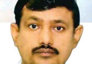 चिंब पावसान राने झाली आबादानी आनंदी आनंद गडे जिकडे तिकडे चोहीकडे.