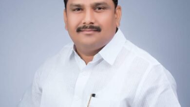 घुंगराळा येथे मान्यवरांचा गौरव सोहळा — शासकीय सेवेत रुजू झालेल्या कर्मचाऱ्यांचा व गुणवंत विद्यार्थ्यांचा भव्य सत्कार कार्यक्रमाचे आयोजन.