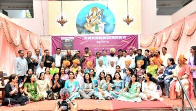 स्मृतिगंध : २७ वर्षांनंतरचा शाळेतील माजी विद्यार्थ्यांचा स्नेहमेळावा.