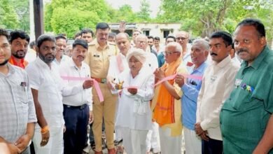 मुख्यमंत्री फडणवीस यांच्या वाढदिवसानिमित्त रक्तदान संकल्प शिबीर. 
