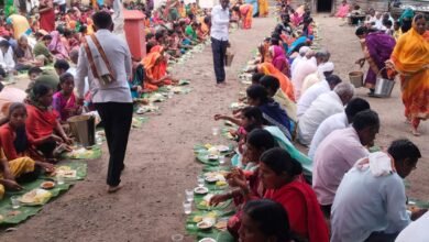 नवरात्रोत्सवात श्री.आनंद दत्त धाम आश्रमाकडून हजारो भाविकांना अन्नदान.