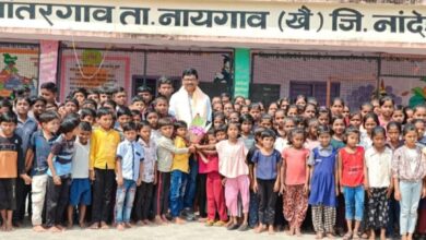 विद्यार्थ्यांच्या डोळ्यात अश्रू, शिक्षकांच्या मनात अभिमान ; आंतरगाव शाळेतील चिमुकल्यांनी आपल्या लाडक्या किशन पचलिंग सरांना दिला भावूक निरोप!.