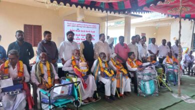 दिवाळीचा अनोखा आनंद! ; देगावमध्ये १११ जेष्ठ नागरिकांना कृत्रिम अवयवांचा “वयोश्री” आधार.