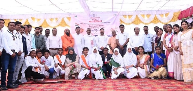 हिरकणी शासकीय औद्योगिक प्रशिक्षण संस्थेत वंदे मातरम् कार्यक्रम संपन्न. हिरकणी शासकीय औद्योगिक प्रशिक्षण संस्थेत वंदे मातरम् कार्यक्रम संपन्न.