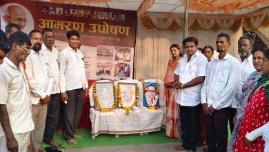 माहूर शहरातील पंतप्रधान आवास योजनेच्या घरकुल घोटाळ्याची चौकशी करा, लाभार्थ्याचे थकीत हप्ते त्वरित लाभार्थ्यांच्या खात्यात वर्ग करा ; काँग्रेस तालुका अध्यक्ष आनंद तुपदाळे यांचे अमरण उपोषण सुरू!.